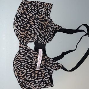 Victoria’s Secret bra